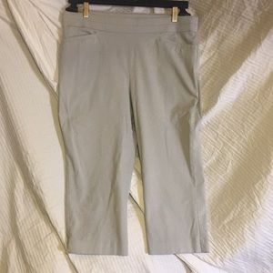 Women’s khaki capris  Size -16